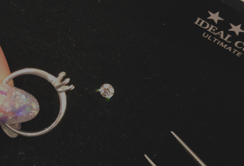 【加古川市】サプライズプロポーズにオススメ！！銀の婚約指輪